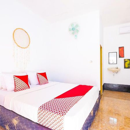 Oyo 1373 Chili Gili Ξενοδοχείο Τζίλι Τραγουανγκάν Εξωτερικό φωτογραφία